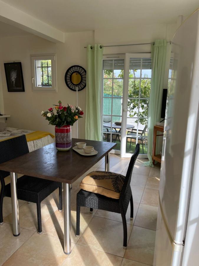 Location Studio De Charme Antibes Eksteriør billede