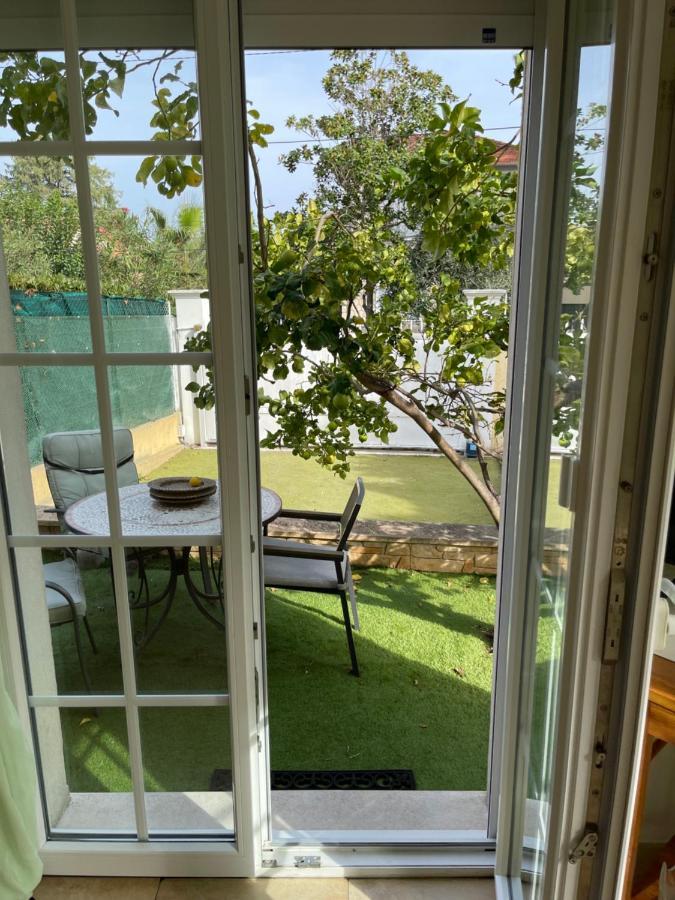 Location Studio De Charme Antibes Eksteriør billede
